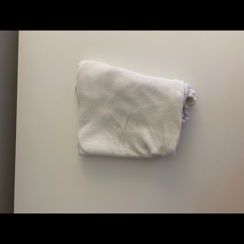 White Crop Top - Picture 3 of 3